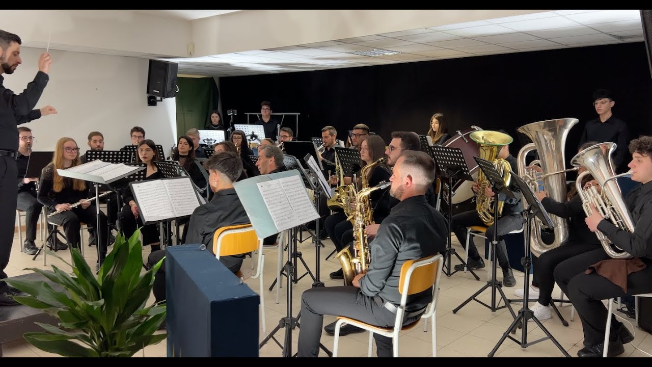 Gustav Holst, Second Suite in F (Adriano Taibi, conductor)