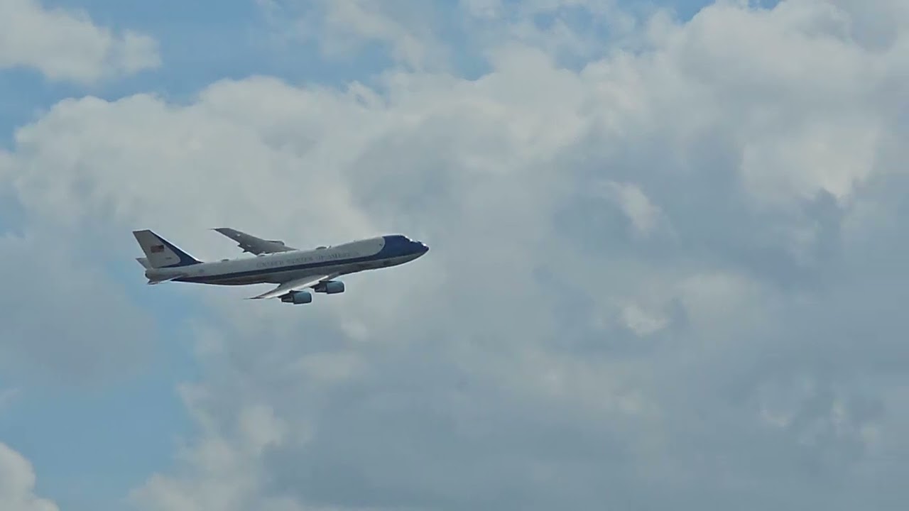 2025 Daytona 500 Air Force One Flyover