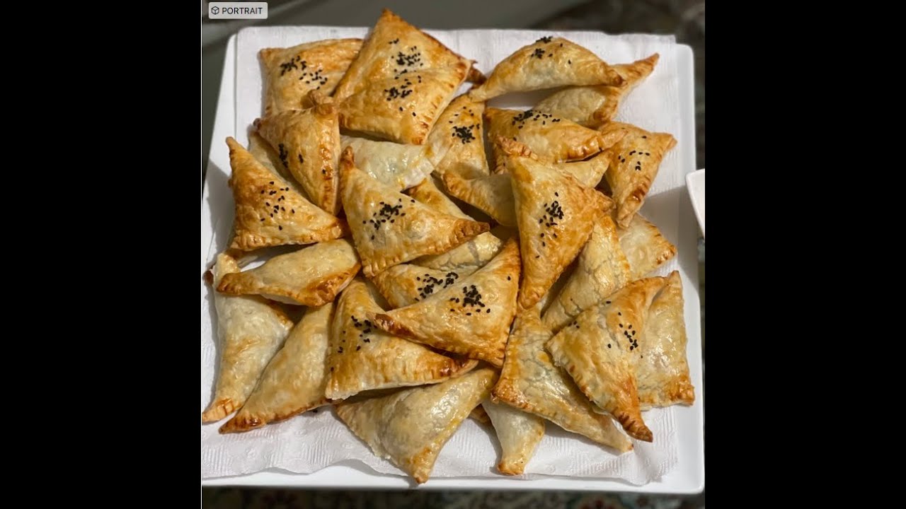 طرز تهیه سمبوسه گوشت چرخ شده با ترکاری