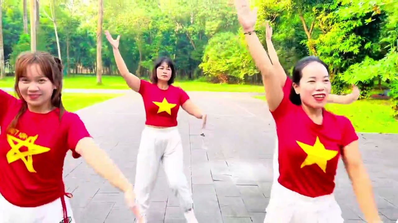 VIỆT NAM ƠI, MỘT VÒNG VIỆT NAM, KHÁT VỌNG TUỔI TRẺ | ZUMBA LY ĐỖ