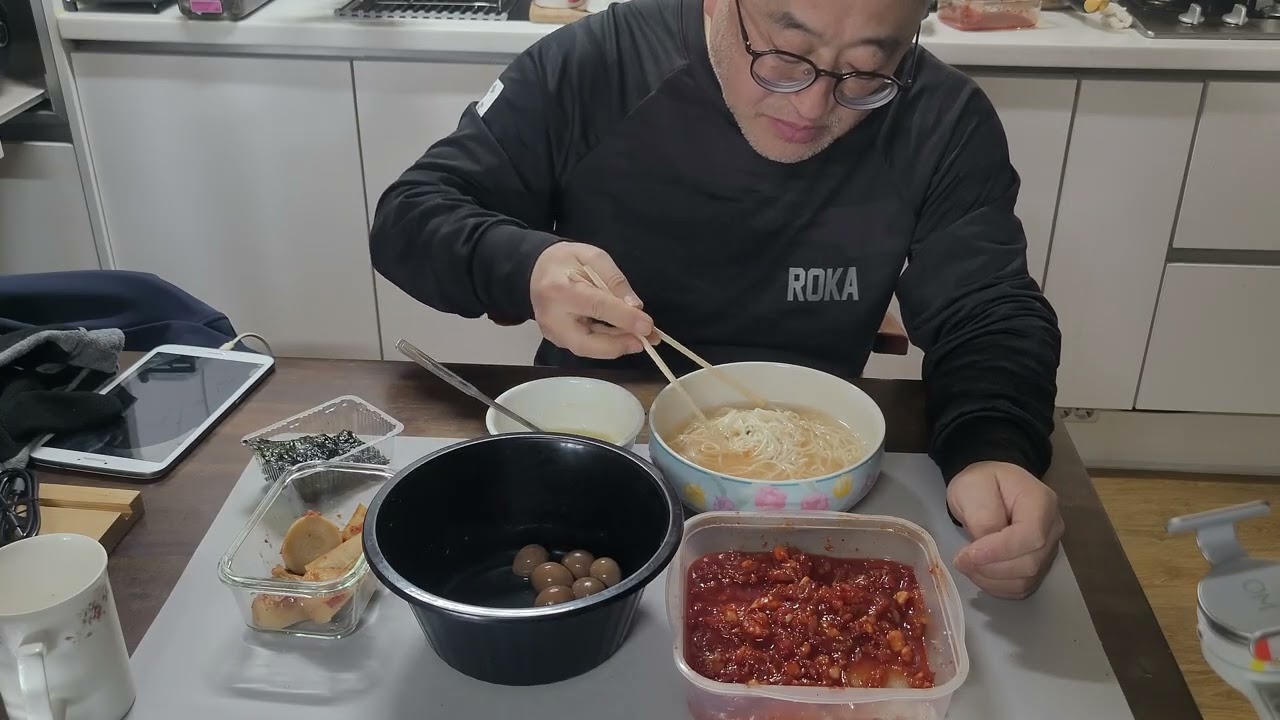 2026.02.01 산골오지 홀로서기 ~ 오늘 점심은 국수와 스프