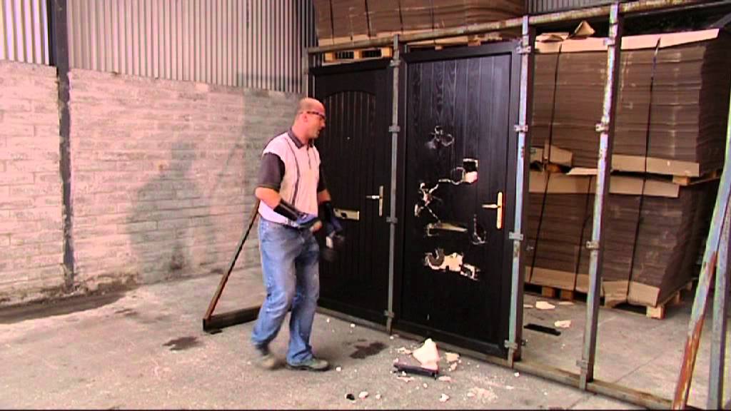 Palladio Doors Break In Viral