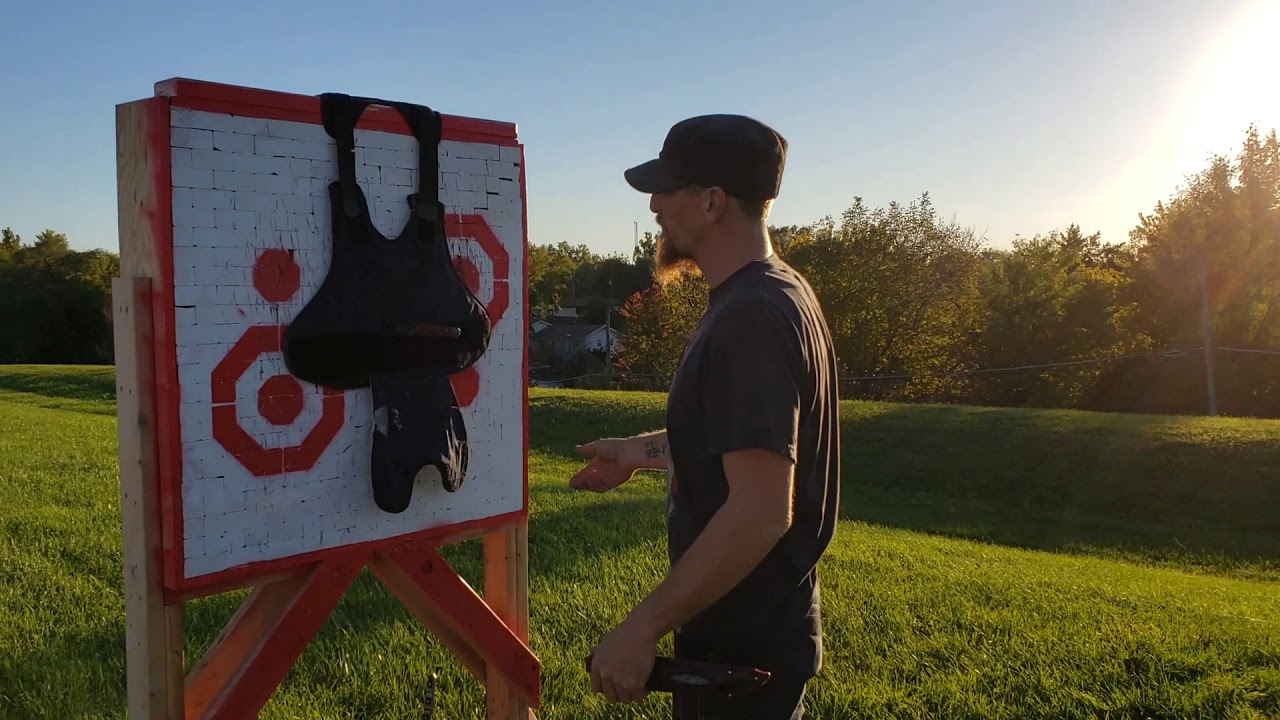 Knife throwing vs bullet proof vest. (The results may suprise you)