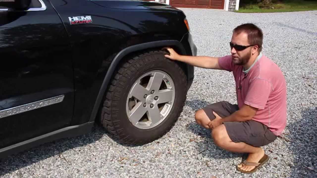 WK2 on 275/65r18 Duratracs