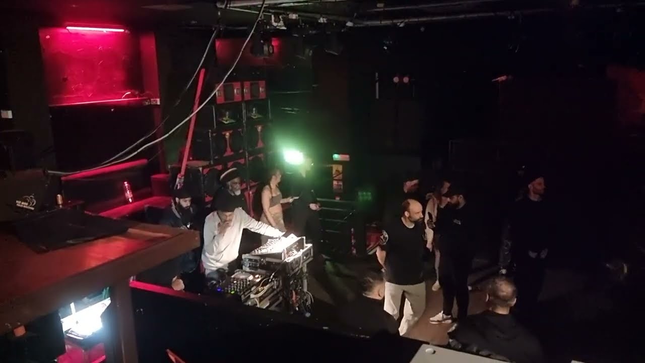 Touch Above sound system playing 𝐍𝐎𝐌𝐀𝐃𝐈𝐗 𝐃𝐔𝐁𝐏𝐋𝐀𝐓𝐄 @ 2Funky Music Cafe, 06/03/2026. KILLER 🔥🔥🔥