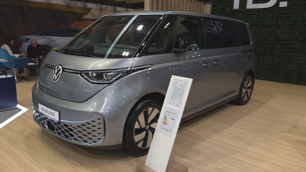 Volkswagen ID. Buzz People Pro L Combi Van (2025) Exterior and Interior
