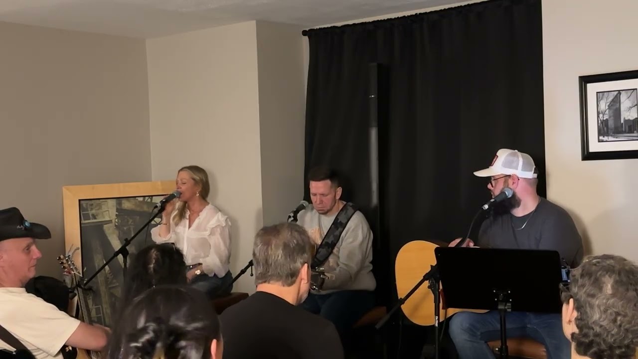 Julie Biens - Too Late For Talking