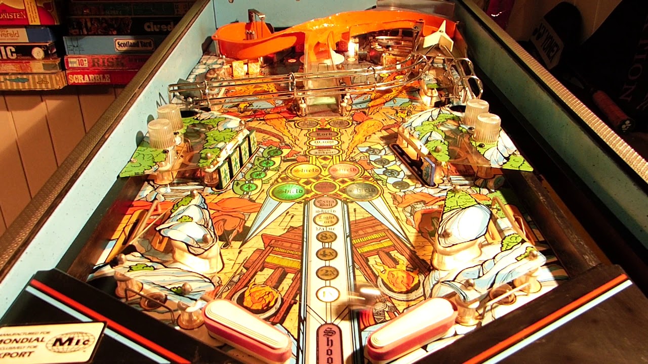 Excalibur Pinballmachine from 1988