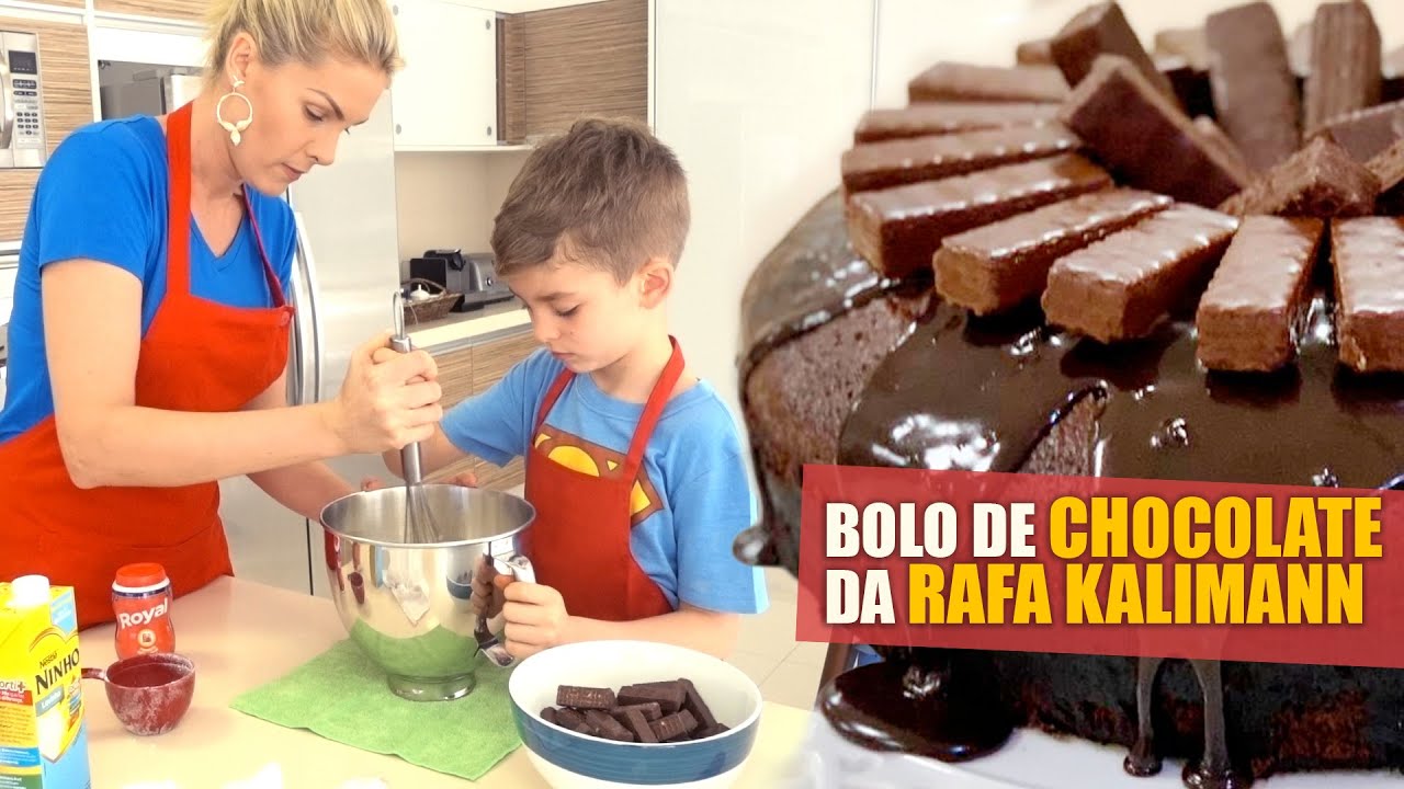 PROMESSA É DÍVIDA! BOLO DE CHOCOLATE DA RAFA KALIMANN | COZINHANDO EM FAMÍLIA