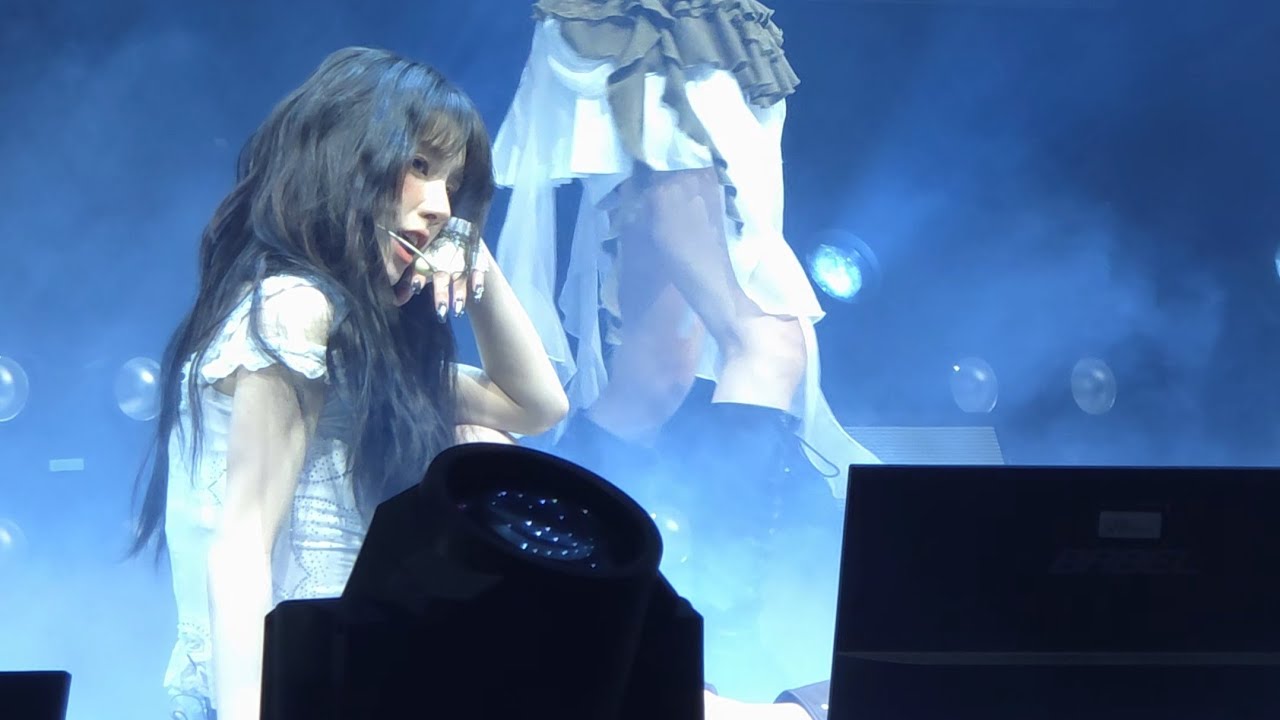 260207 Heejin - Video Game