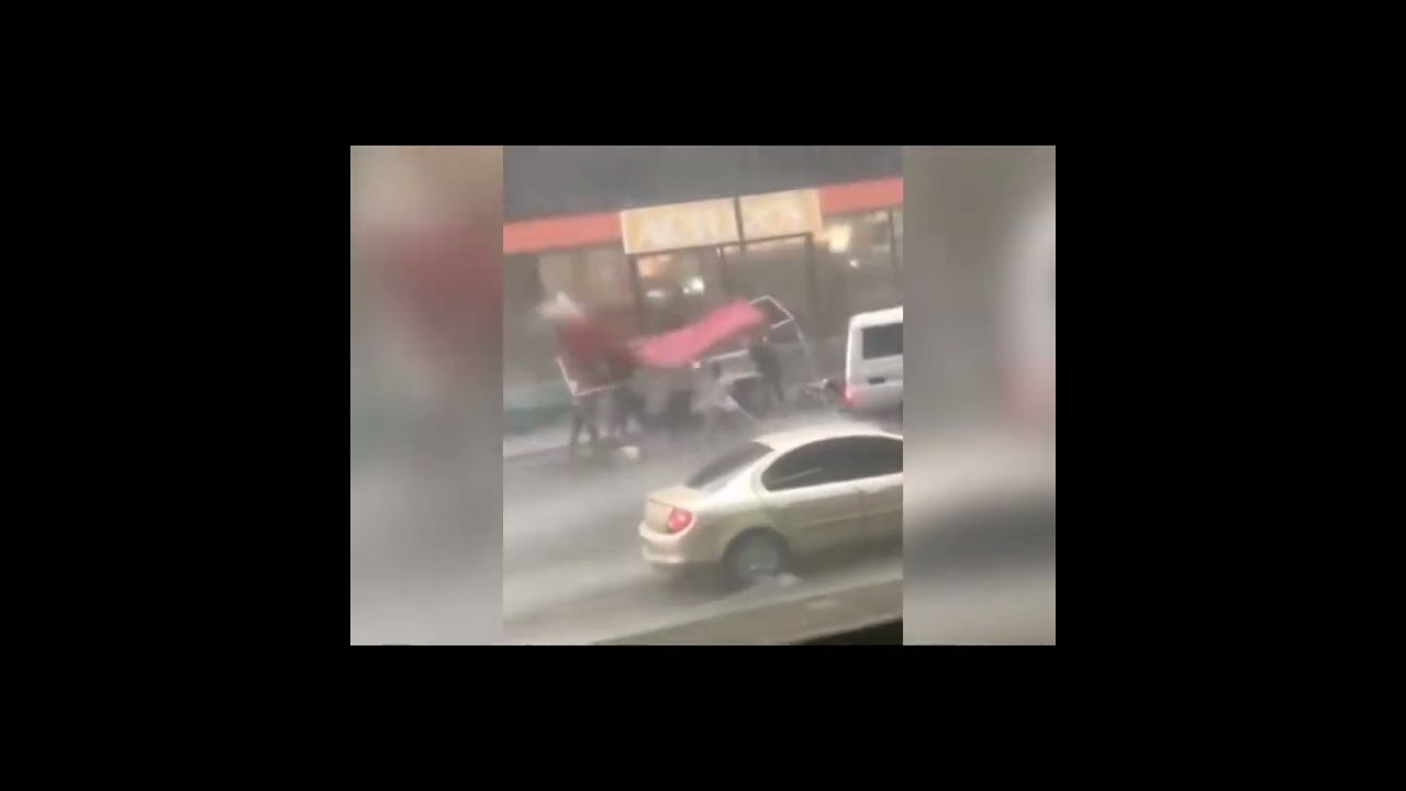 Ins&oacute;lito CAY&Oacute; NIEVE EN CARACAS Venezuela Navidad 2025