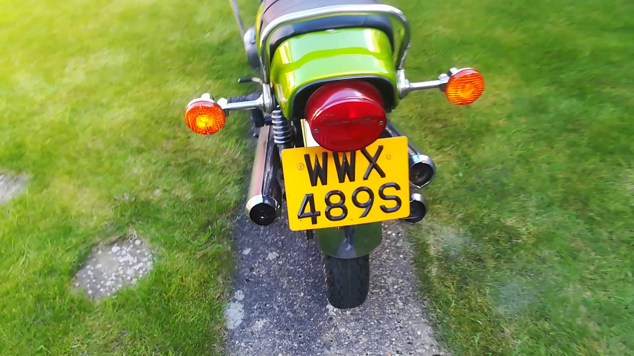 Kawasaki triple kh 250 1977 only done 5749miles genuine