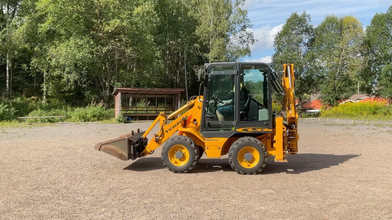 Köp Kompakt grävlastare Venieri VF 1.33B på Klaravik