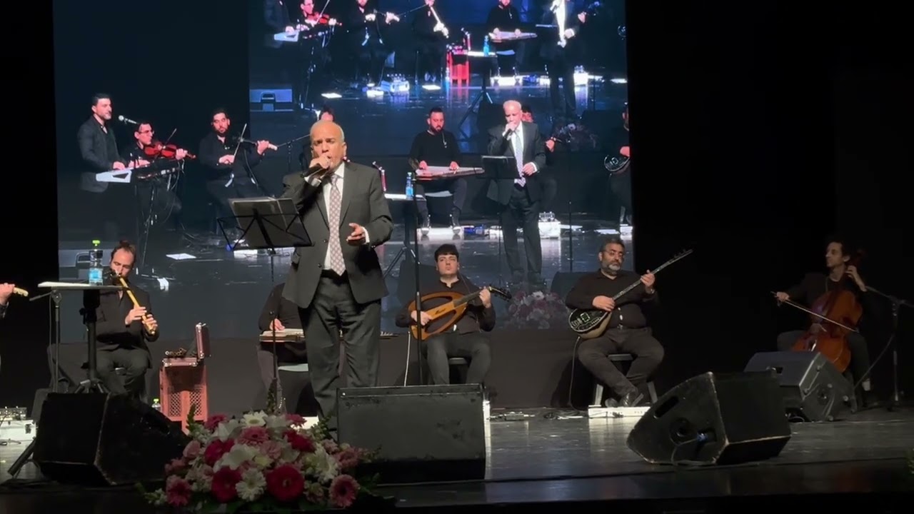 יחיאל נהרי בביצוע מחודש לשיר אל מול חומתי (מקור: אמל חייאתי) מופע יד לבנים 2023