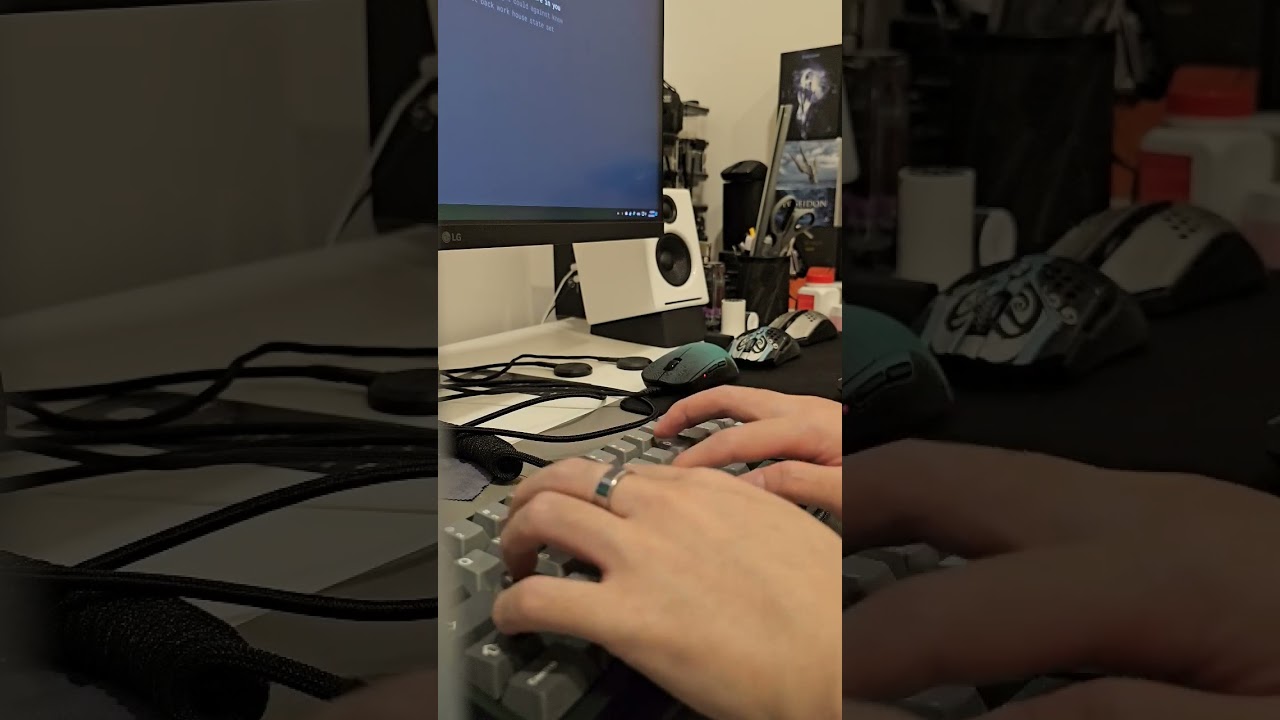 Grey Vega 65 by Ai03 Sound Test (More keyboard details in description)
