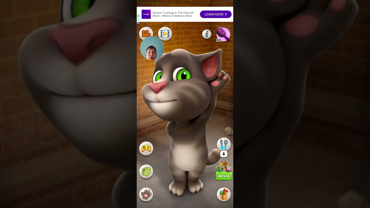 Me plays  talking  tom part  2