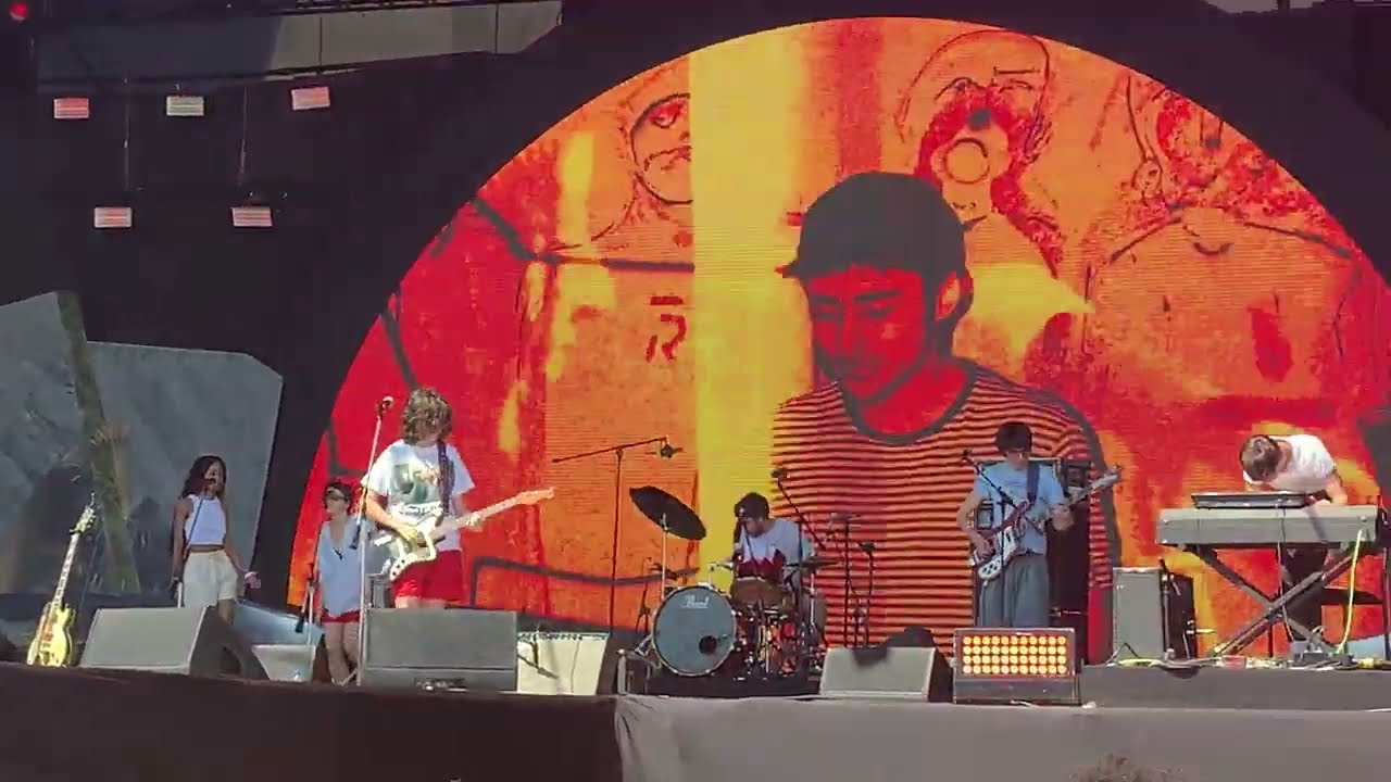Sophia Chablau e Uma Enorme Perda de Tempo - Delícia/Luxúria @ Coala Festival, São Paulo - 17/9/2023