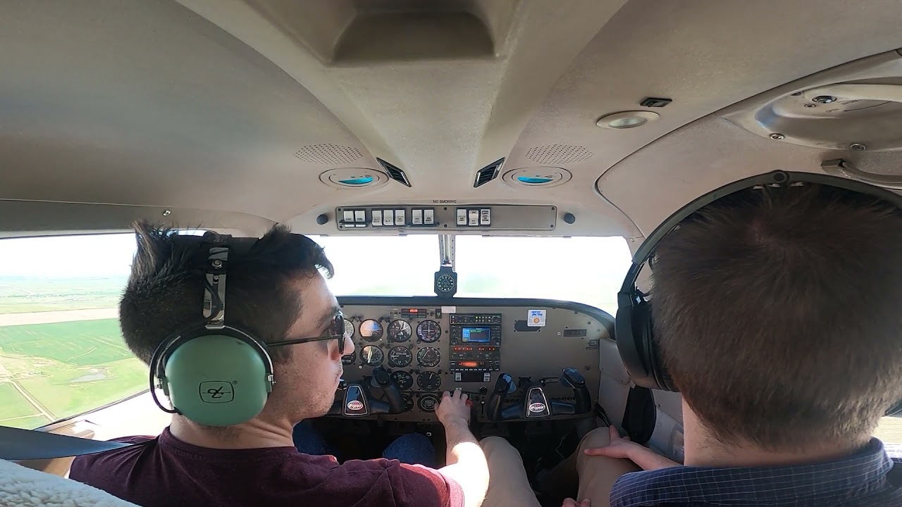 ya boy landing a PA28