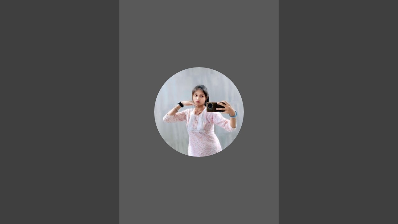 Puja chaudhary  is live!