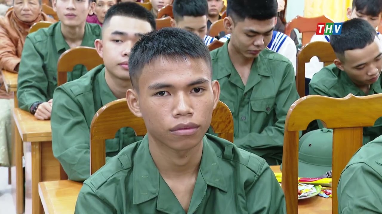 Xã Tuyên Hóa gặp mặt, động viên tân binh lên đường nhập ngũ năm 2026