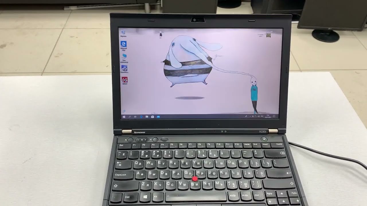 Core i3-3110M / Память 8Gb / Intel HD / SSD 240Gb / Wi-Fi / Web Cam / TFT 12.5