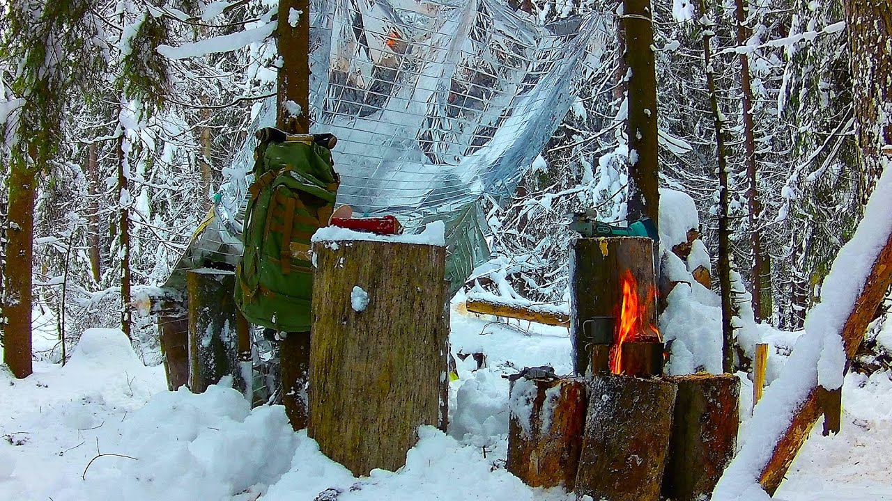 Winter bushcraft no talking.  Simple shelter with power tools . Hunter sled bushcraft adaptation .
