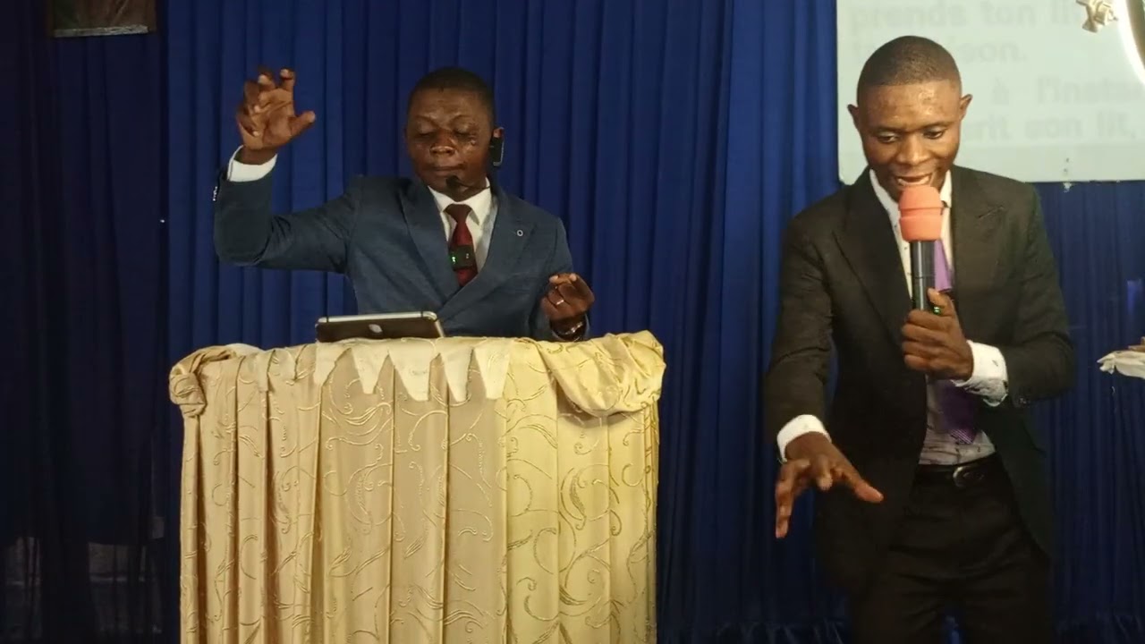 Pasteur Bruchel Mabika sujet: L'attitude de l'église devant la parole
