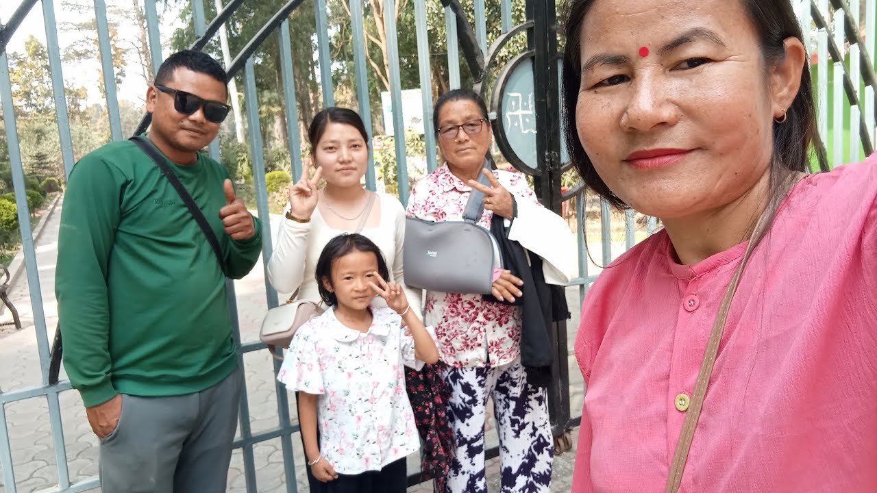 काकिको उपचार गरदेइ‌ रमाईलो घुमफिर गरियो💞💞💞🙏🙏