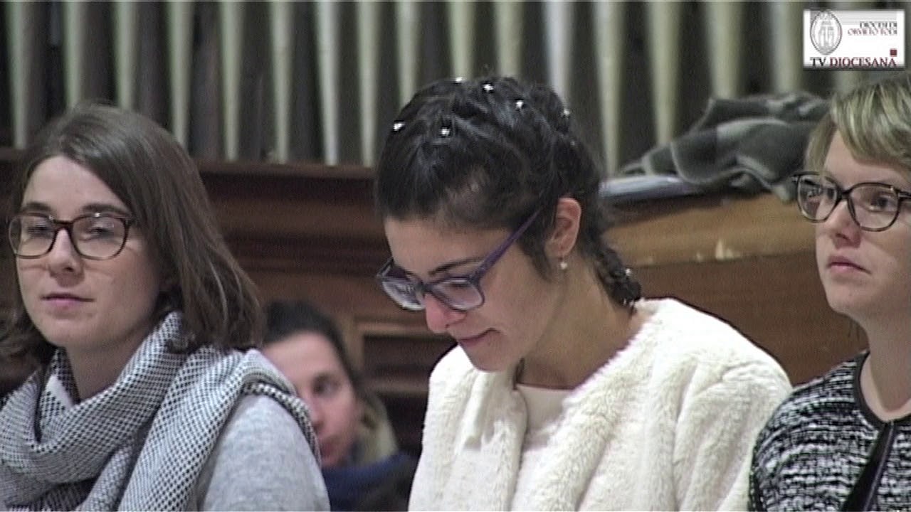 GIULIA CONSACRATA A DIO SECONDO IL RITO 