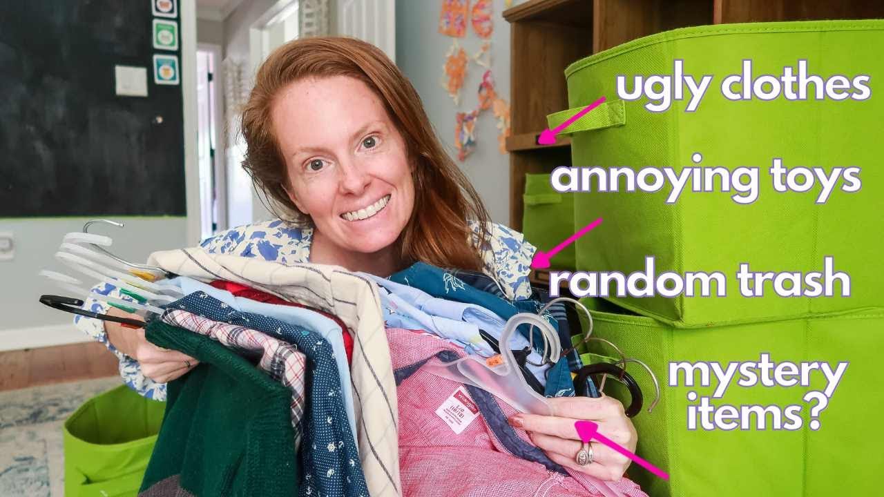 I'm decluttering 5 bedrooms. It may end badly. 👱‍♀️👦👱👱👱