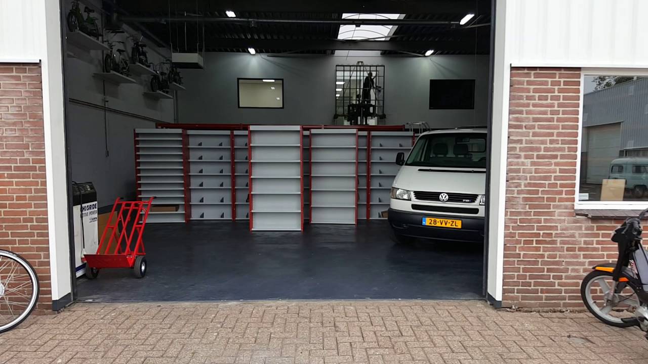 Sneak preview of the new Puchshop warehouse :)