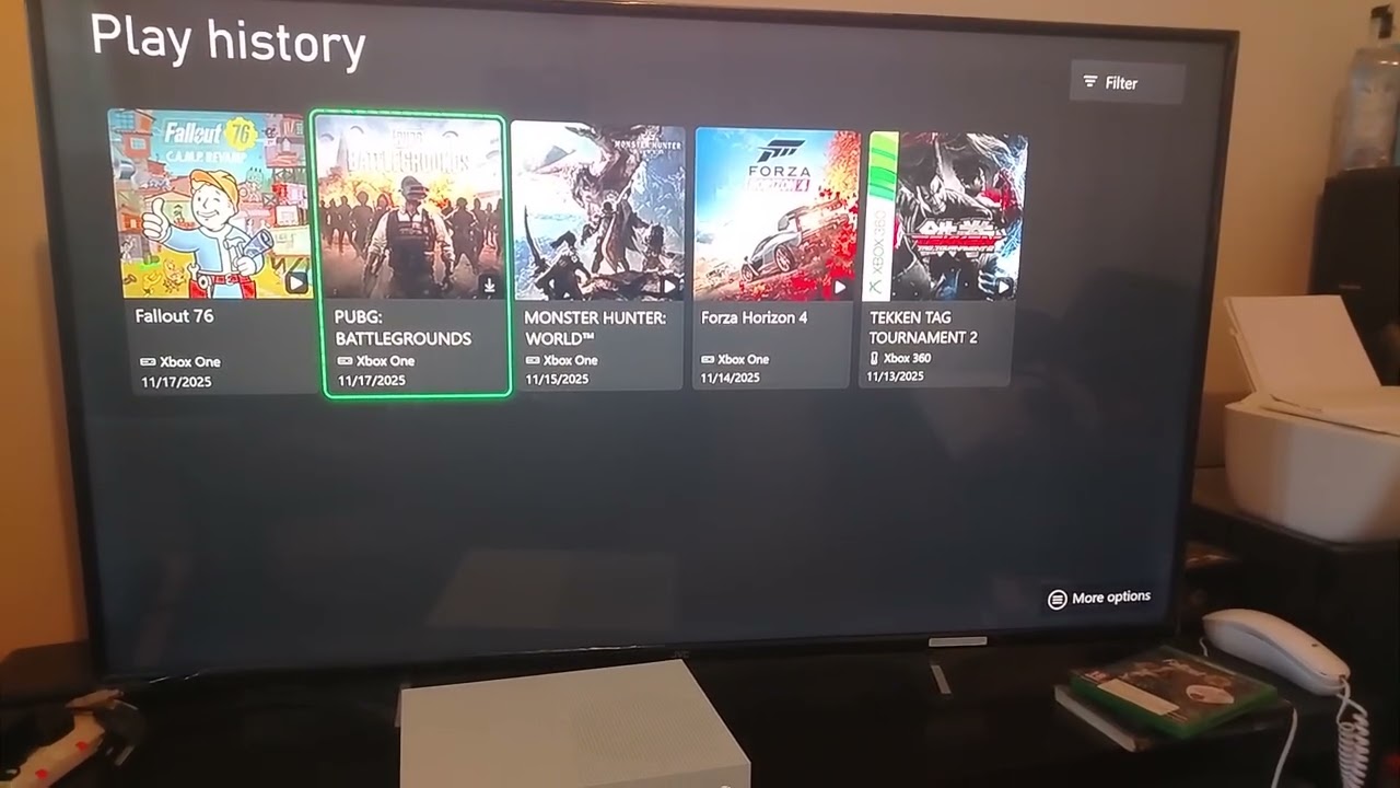 PUBG Battlegrounds is not supported by Xbox one anymore? Also PUBG  doesn't connect to my network?