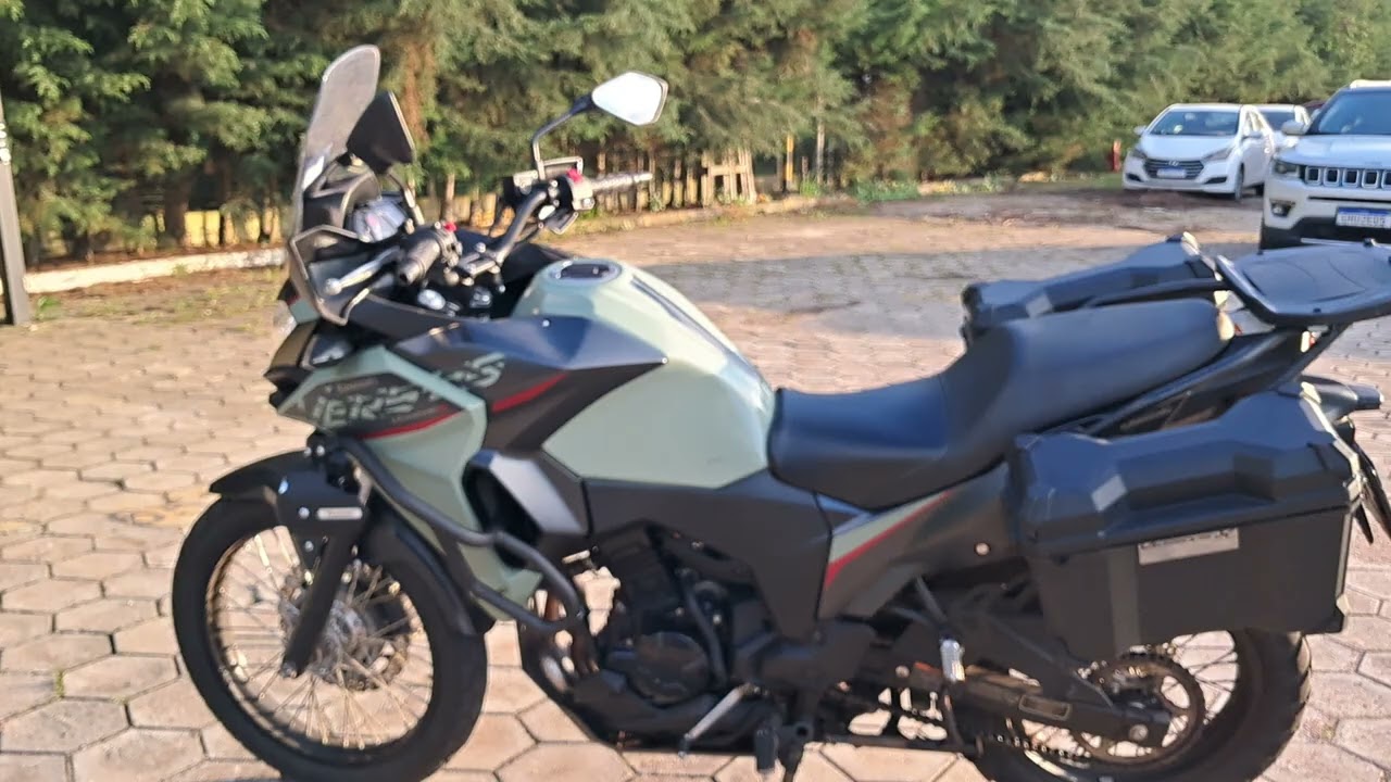 Versys 300 