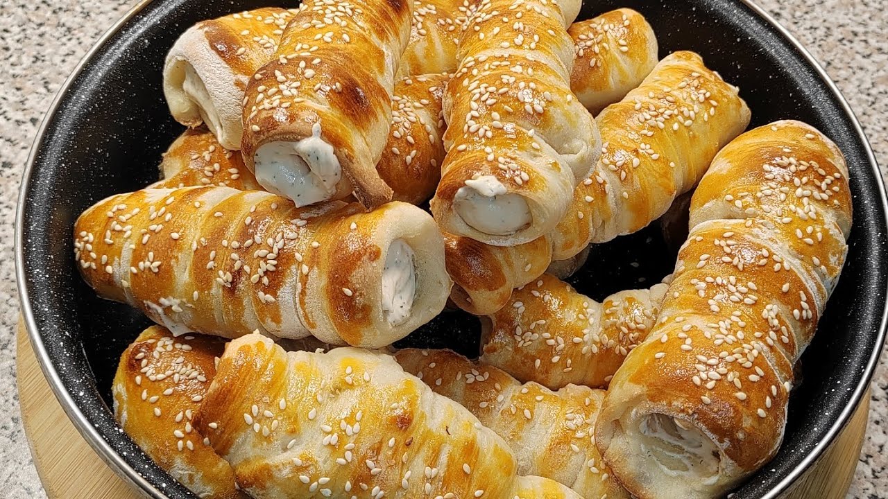 Slani korneti, punjeni paštetom od tune 🌯🌯