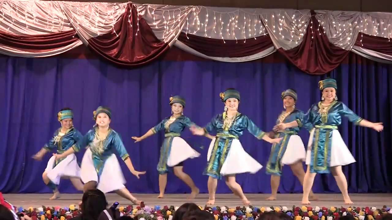 Sacramento Hmong New Year 2010-11 - Nkauj Huab Dawb