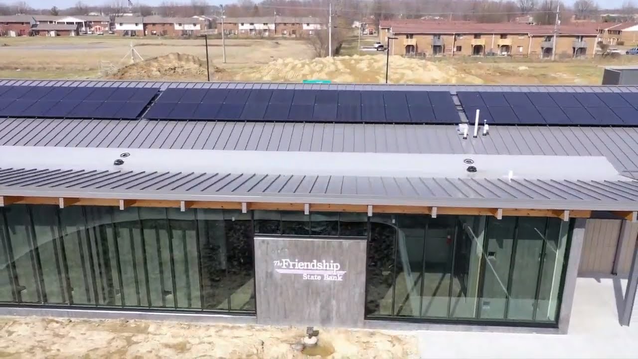 Standing Seam Metal roof Install  138 T - Friendship State Bank - Madison Indiana