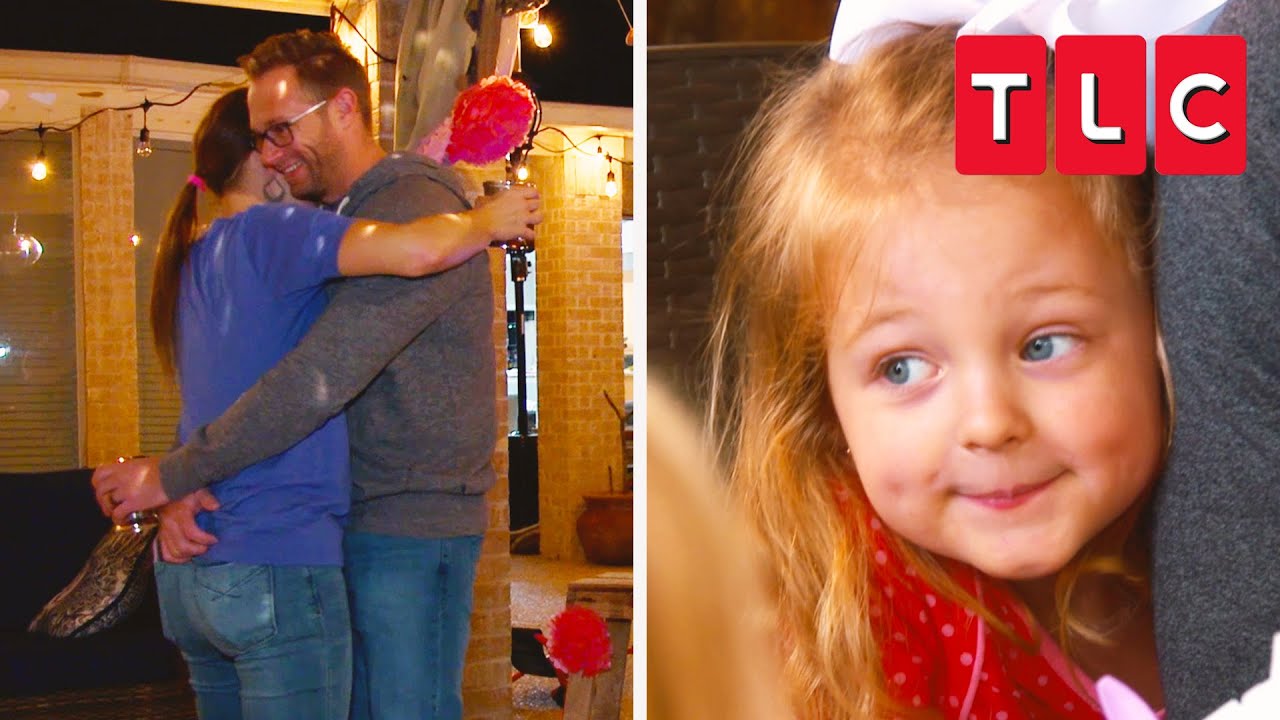 A Special Busby Valentine's Day | OutDaughtered | TLC