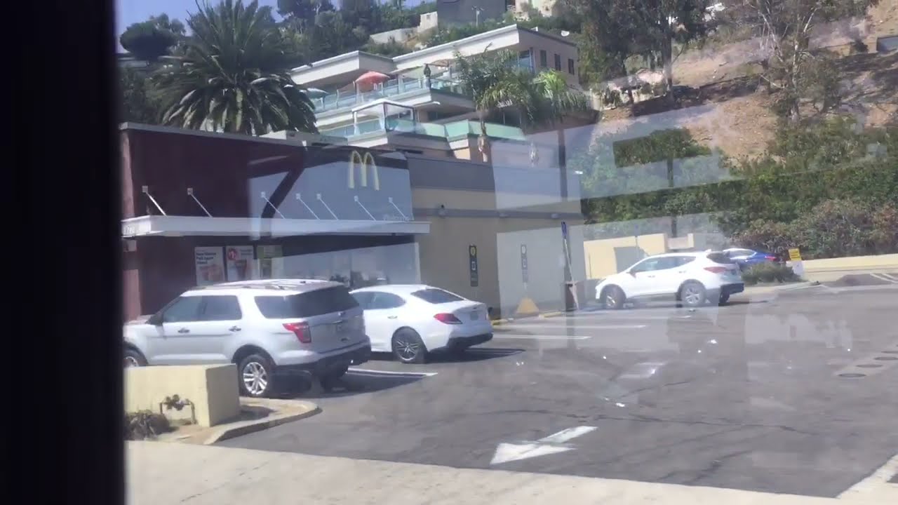 Riding Metro Local/Express Line 534: PCH/Moonshadows Rest - Cross Creek/Malibu Theatre