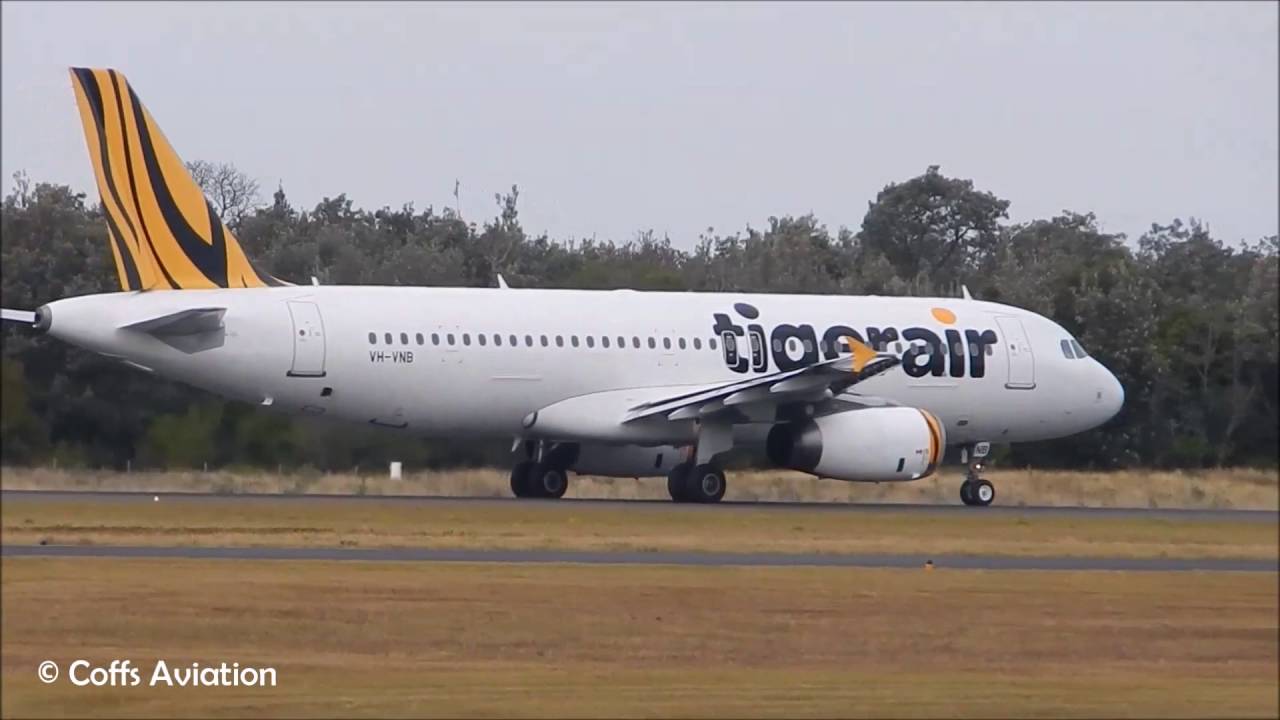 Coffs Harbour Airport Plane Spotting 2016 #7