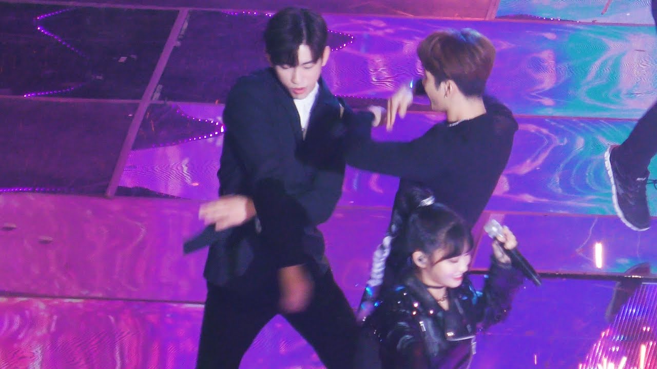 [4K] 181228 KBS가요대축제 :: 날 떠나지마 (GOT7 진영 Jinyoung)