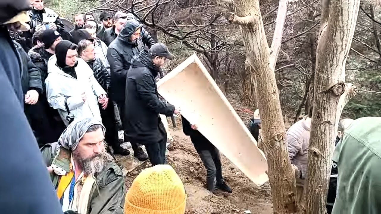 OYUNCU KANBOLAT GÖRKEM ARSLAN TOPRAĞA VERİLİŞİ ( Telif Hakkı İçerir Yayınlanamaz )