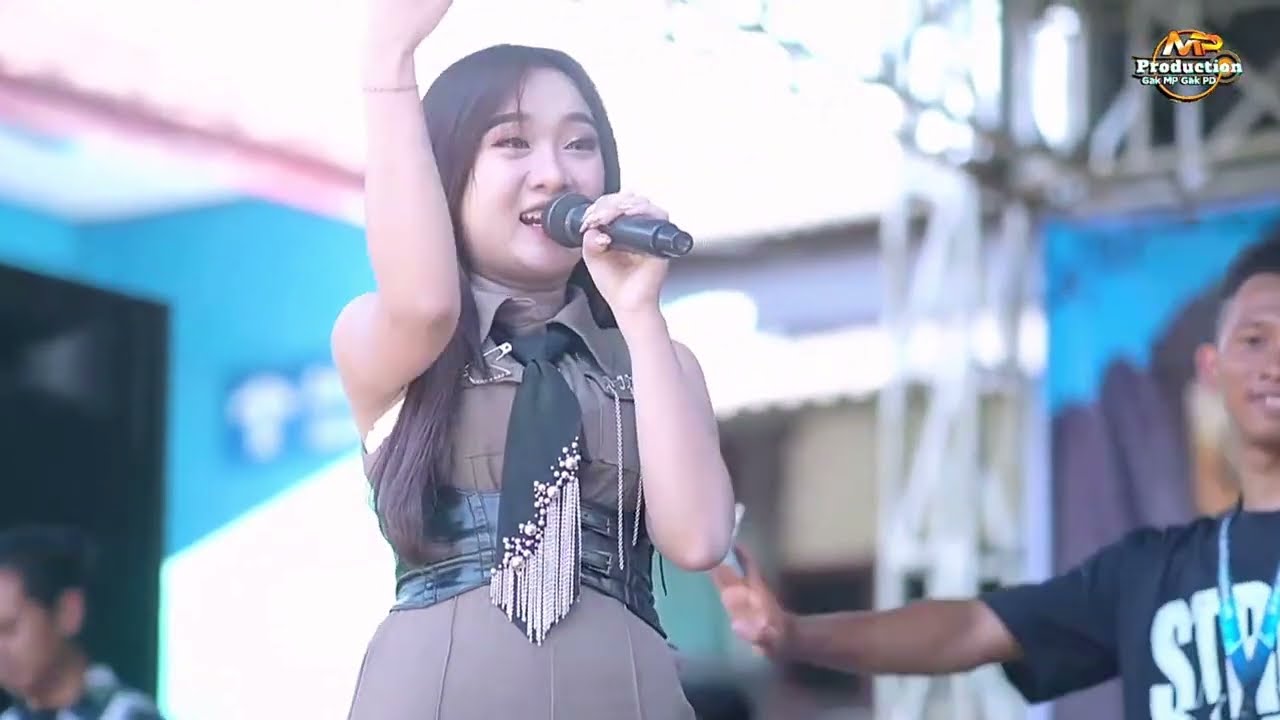 TEMAN RASA PACAR - DIVA HANI || NEW ASTINA LIVE DIESNATALIES KE-46TH SKARISA - SMK PGRI 1 NGANJUK