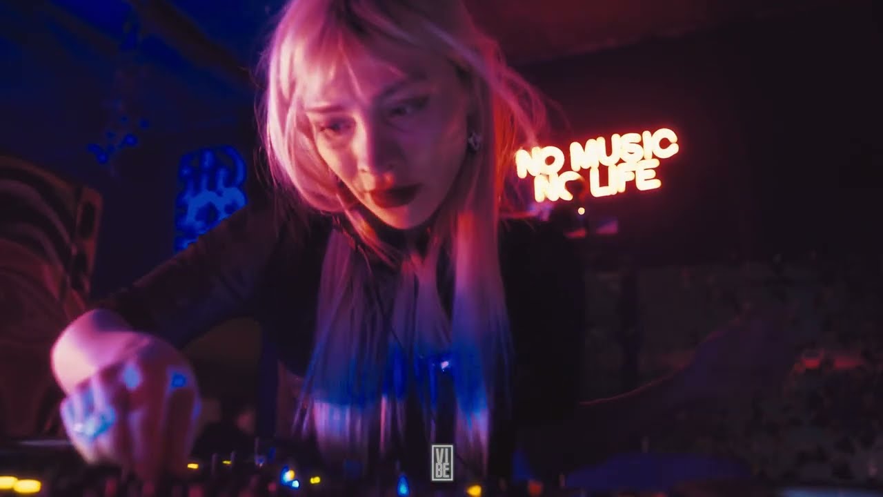 DAMIANA | @VIBE - CHILE