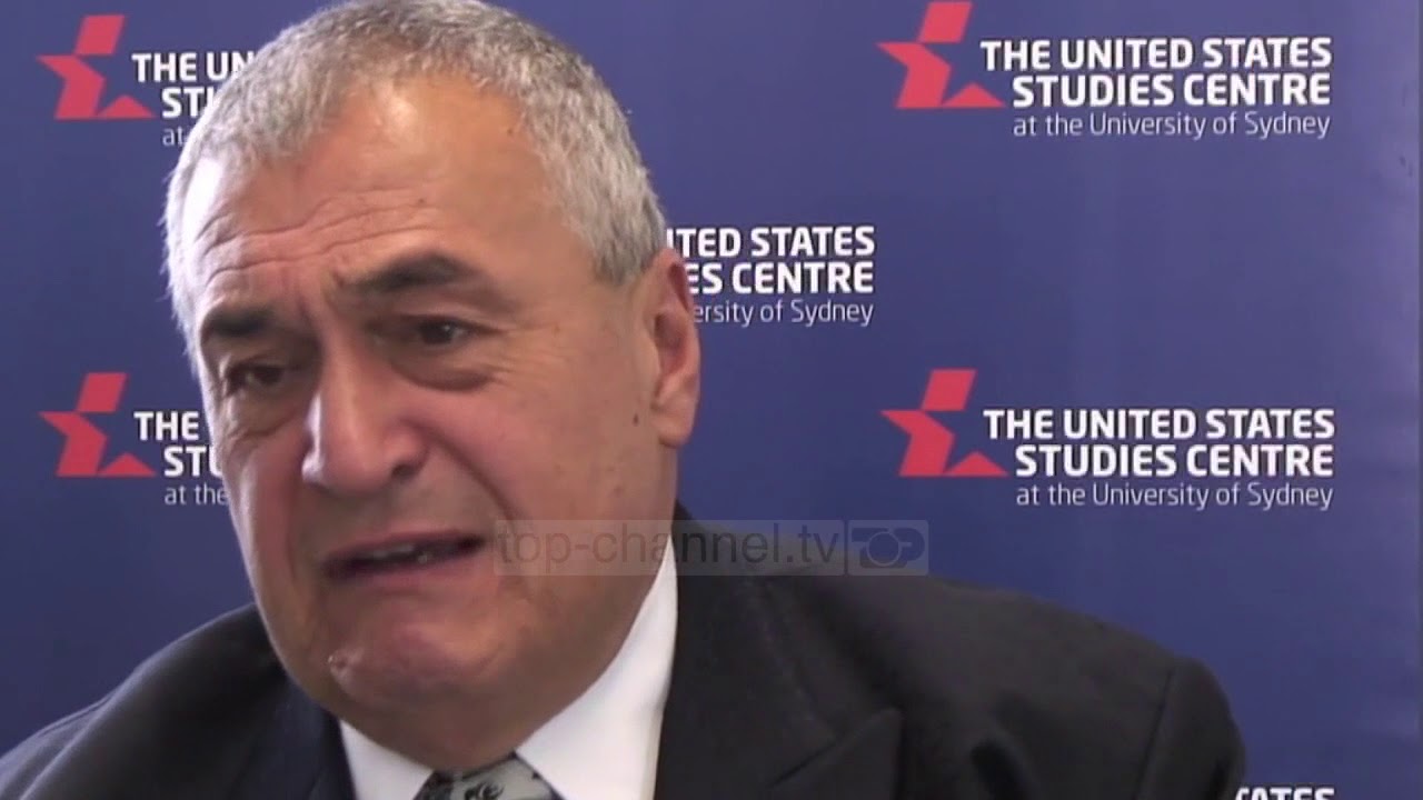Tony Podesta largohet, n&euml;n hetim p&euml;r nd&euml;rhyrjen ruse n&euml; SHBA - Top Channel Albania - News - Lajme