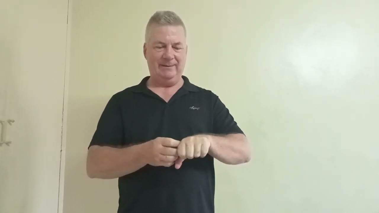 In the Fist Knife Vanish