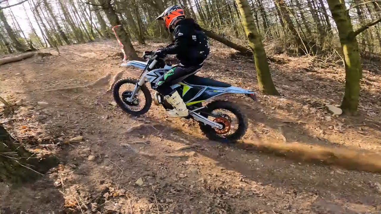 The best of MXDG Enduro *Asix Xt97, Xr99, Thumpstar 300