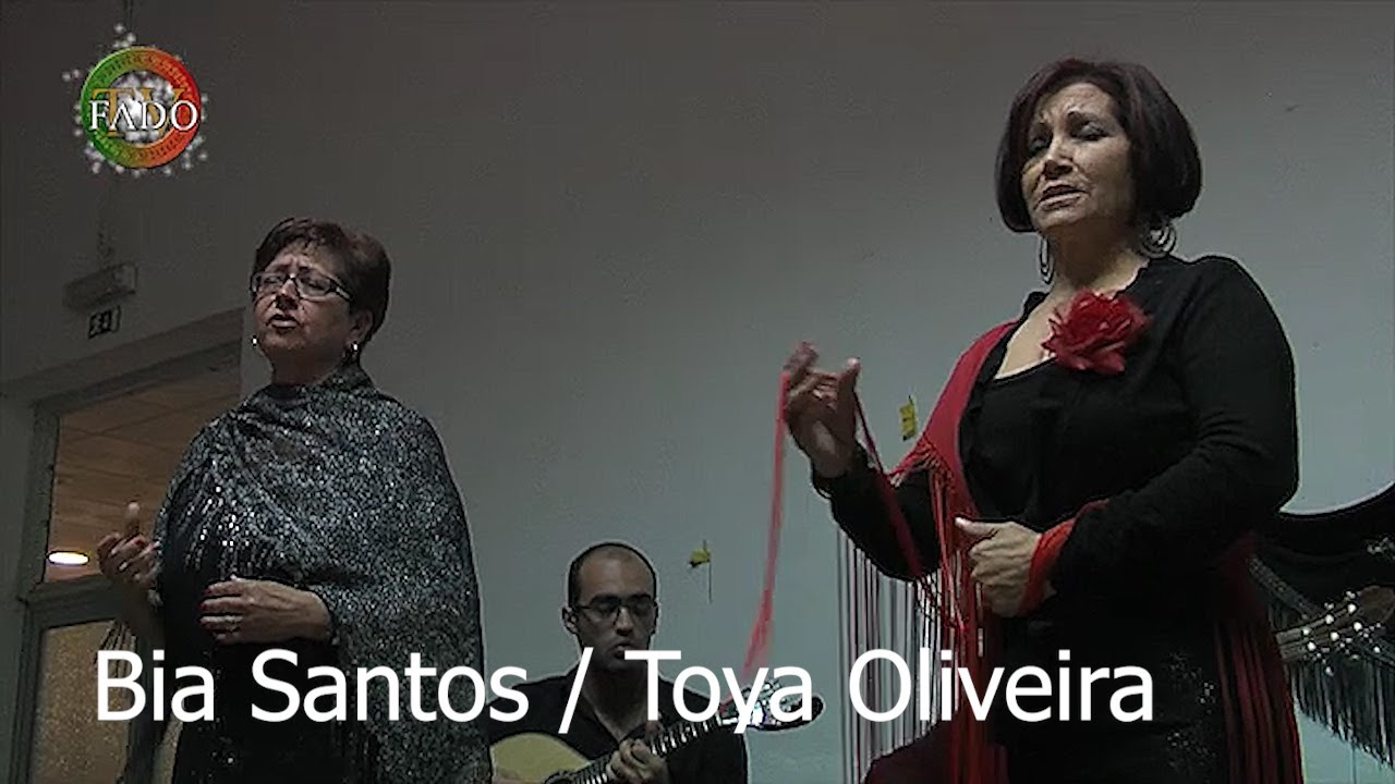 Toia Oliveira e Bia Santos   