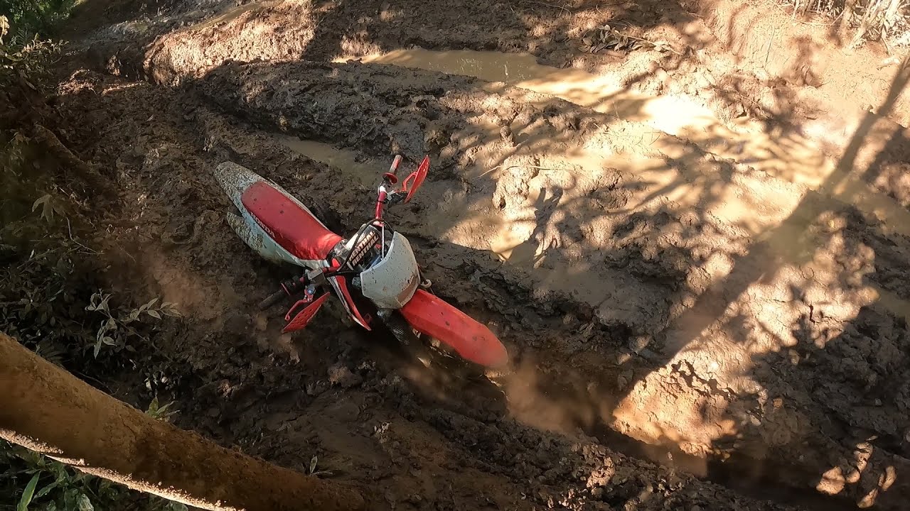 ficamos preso no atoleiro - Parte 11  - CRF 250f