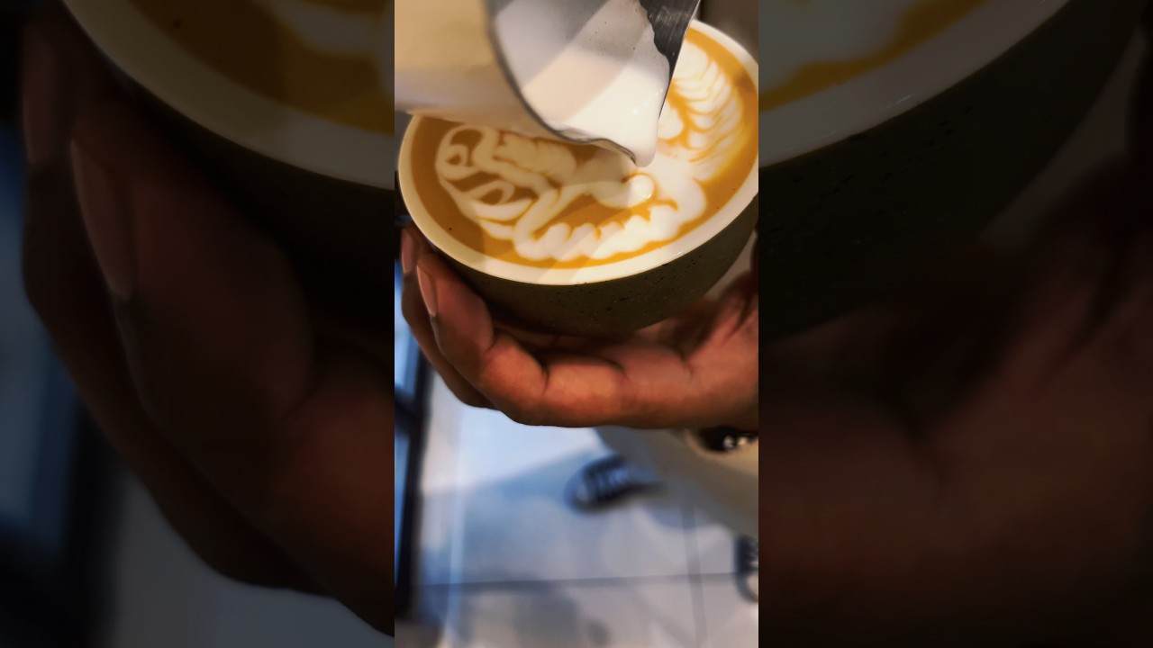 Latte-Art-(Ethiopian🐐goad)#coffeelatteart #coffeeart #foryou #coffee #coffeedecoration #bar#animals