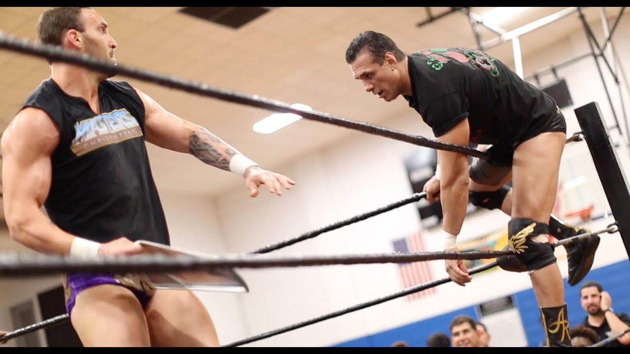 El Patron Alberto Del Rio vs Chris Adonis Aka Chris Masters in a Hardcore Match (Exclusive)